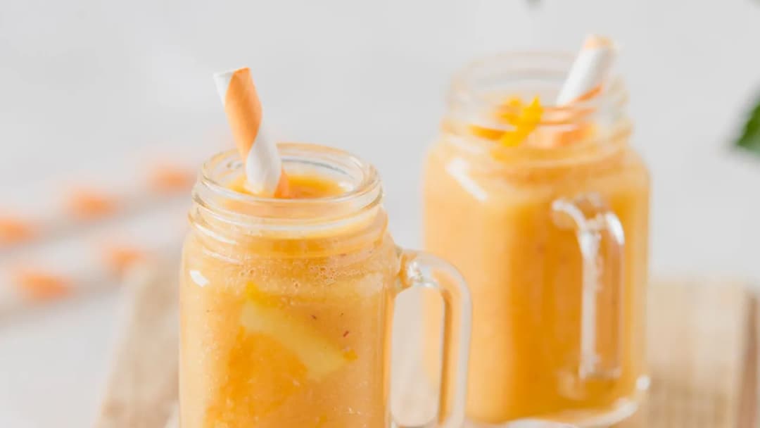 Koktajl z maślanki – orzeźwiający przepis na zdrowy napój na lato